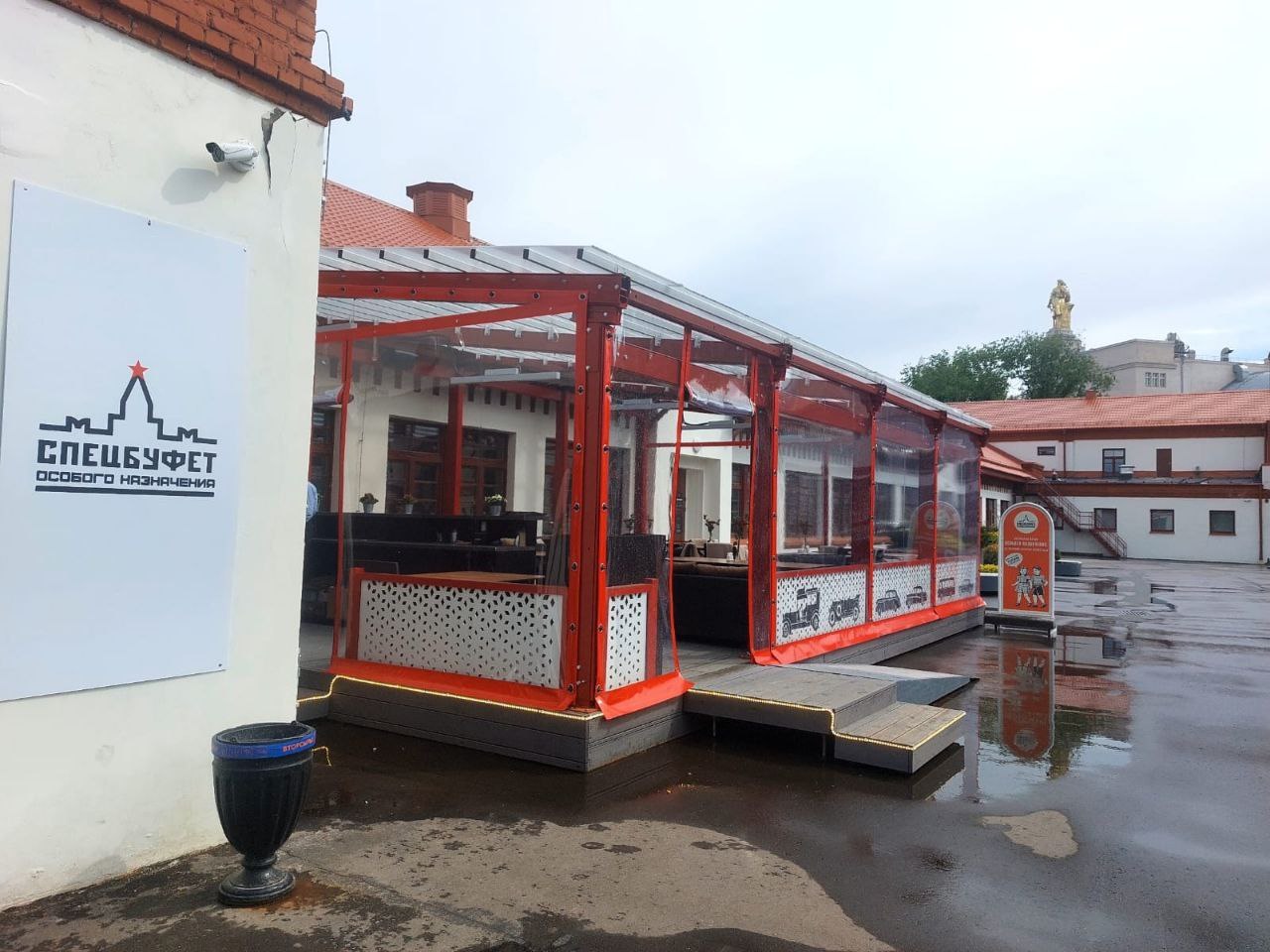 ПВХ шторы для летней террасы кафе в Бологом